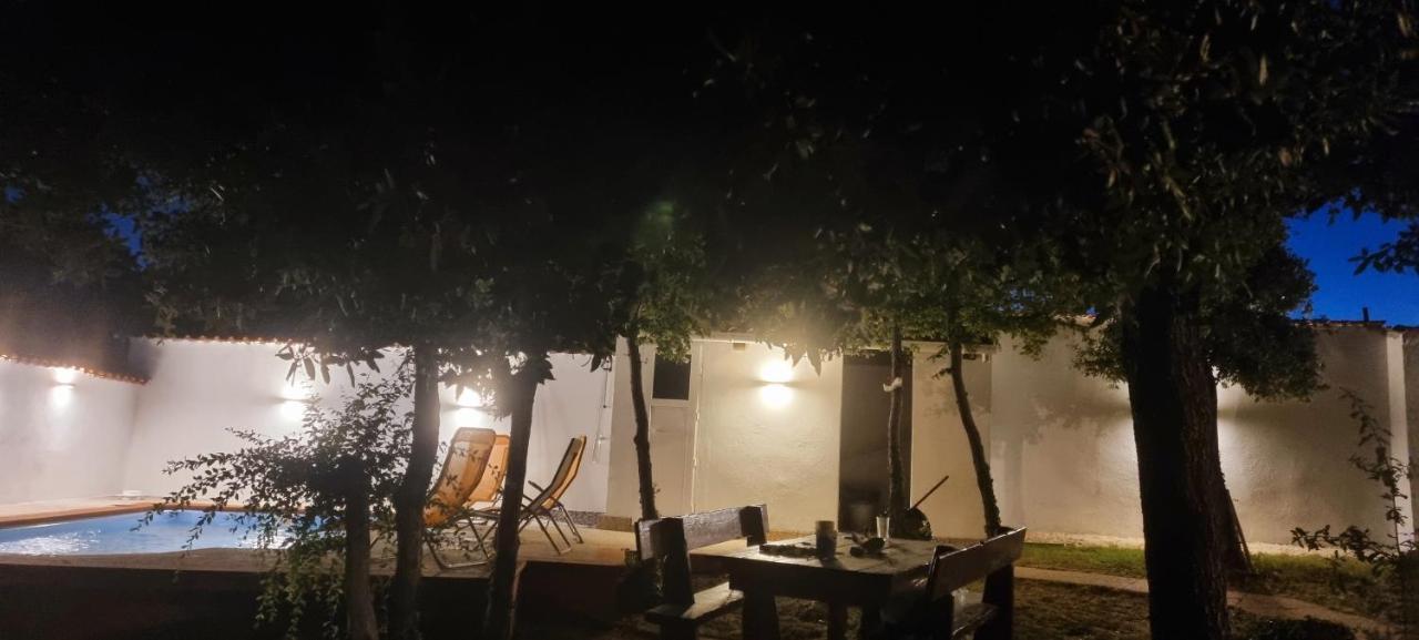 Kuca Za Odmor Dean Pavicini Exterior foto